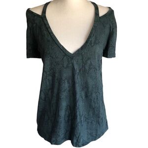 Michael Lauren T-Shirt Shoulder Cut Out Barker Green Snakeskin Print Medium